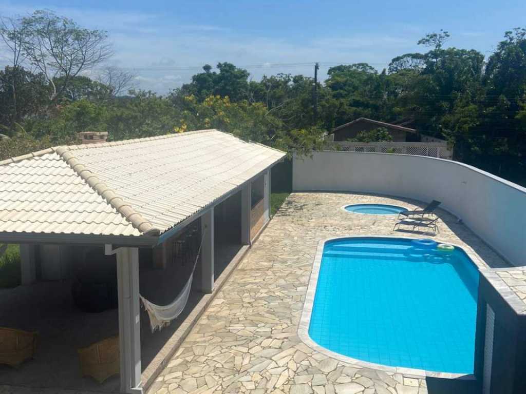 Casa/Sobrado em Condomínio Fechado Espetacular em Peruíbe - SP