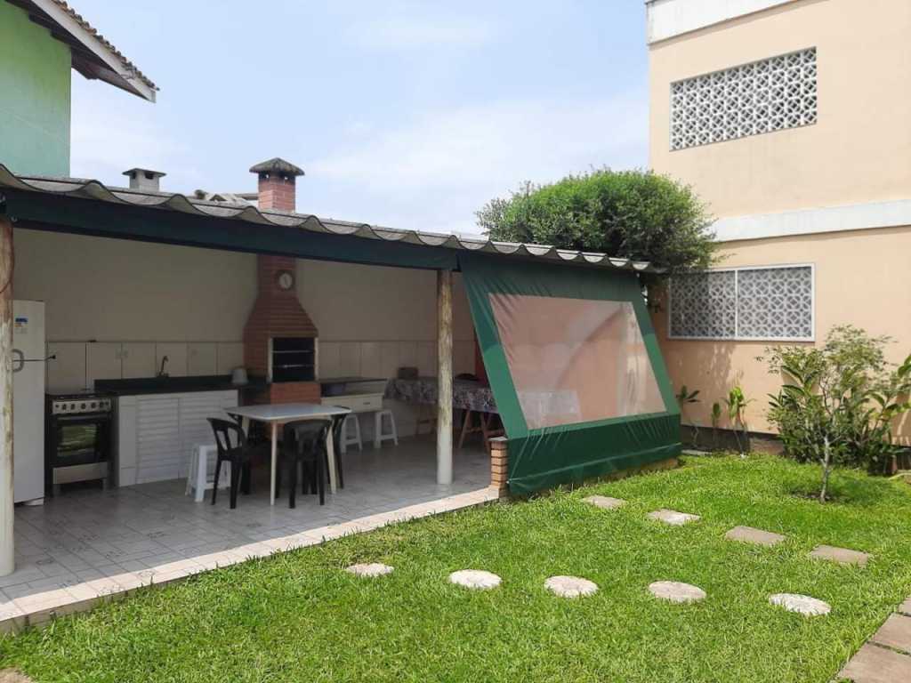 Apartamento Praia das Toninhas - 300m da Areia