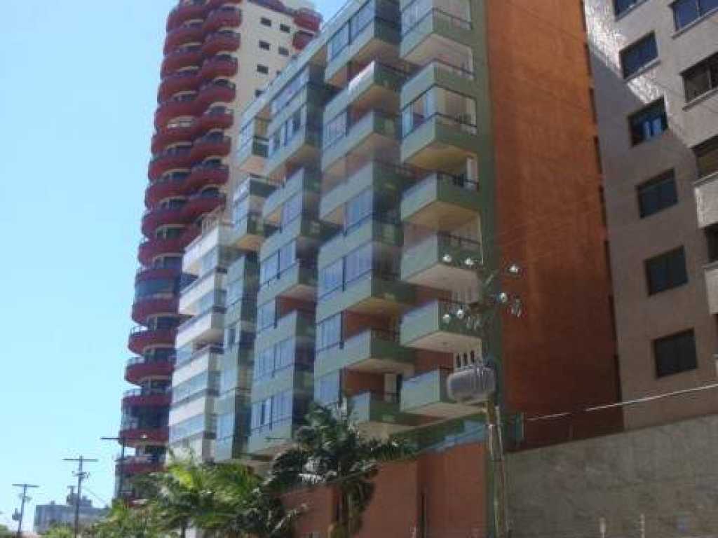 APARTAMENTO 02 DORMITÓRIOS.