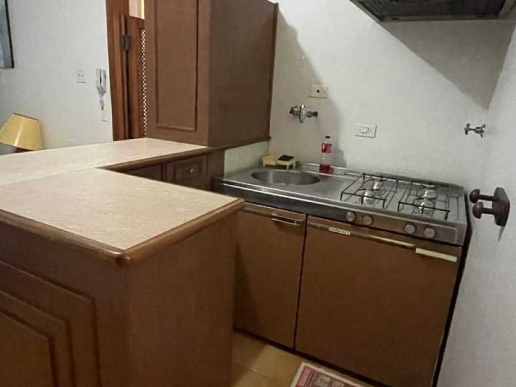 Apartamento Praia da Pitangueiras - Pé na areia