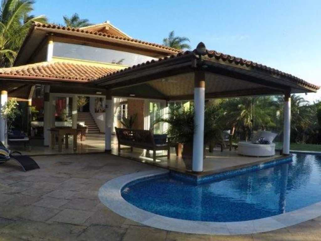 Lindíssima casa na Ferradura com 5 suítes muito confortáveis. ALTO PRADRÃO – Ferradura, Búzios