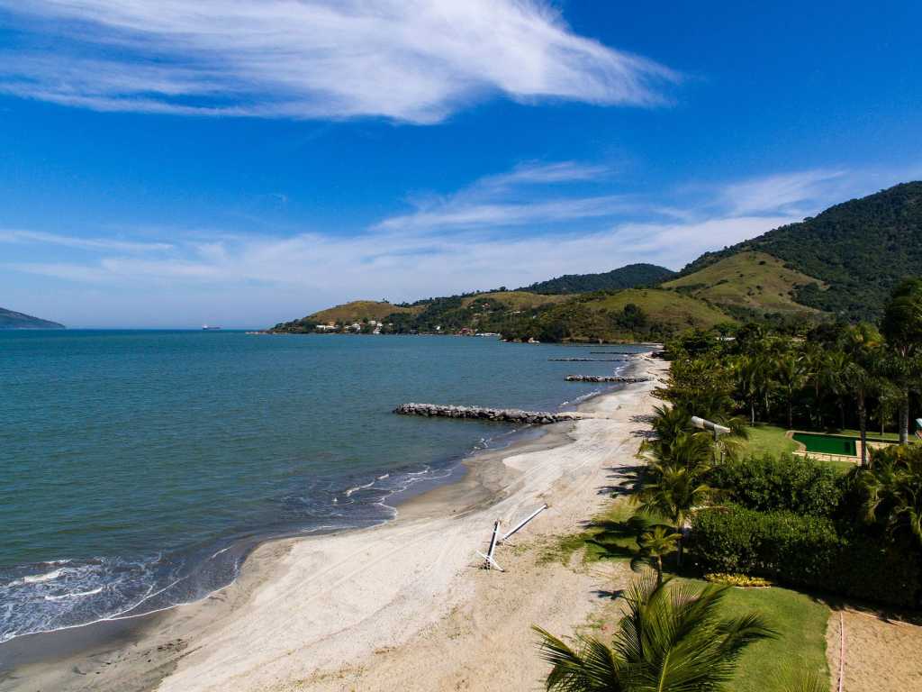 Ang027 - Luxurious villa by the sea in Angra dos Reis