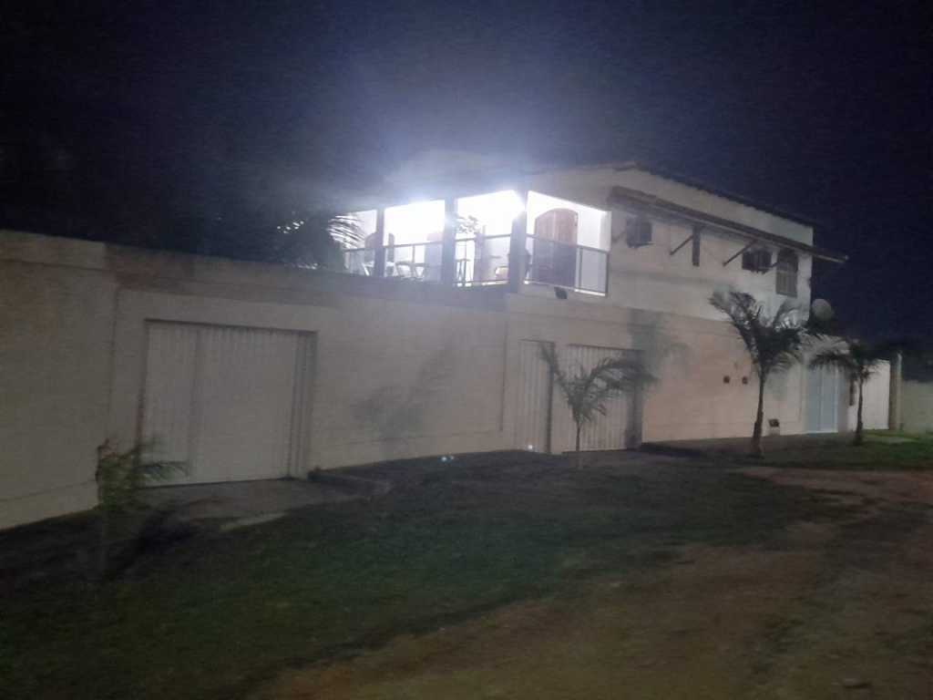 Aluguel temporada casa divisa com Cabo Frio