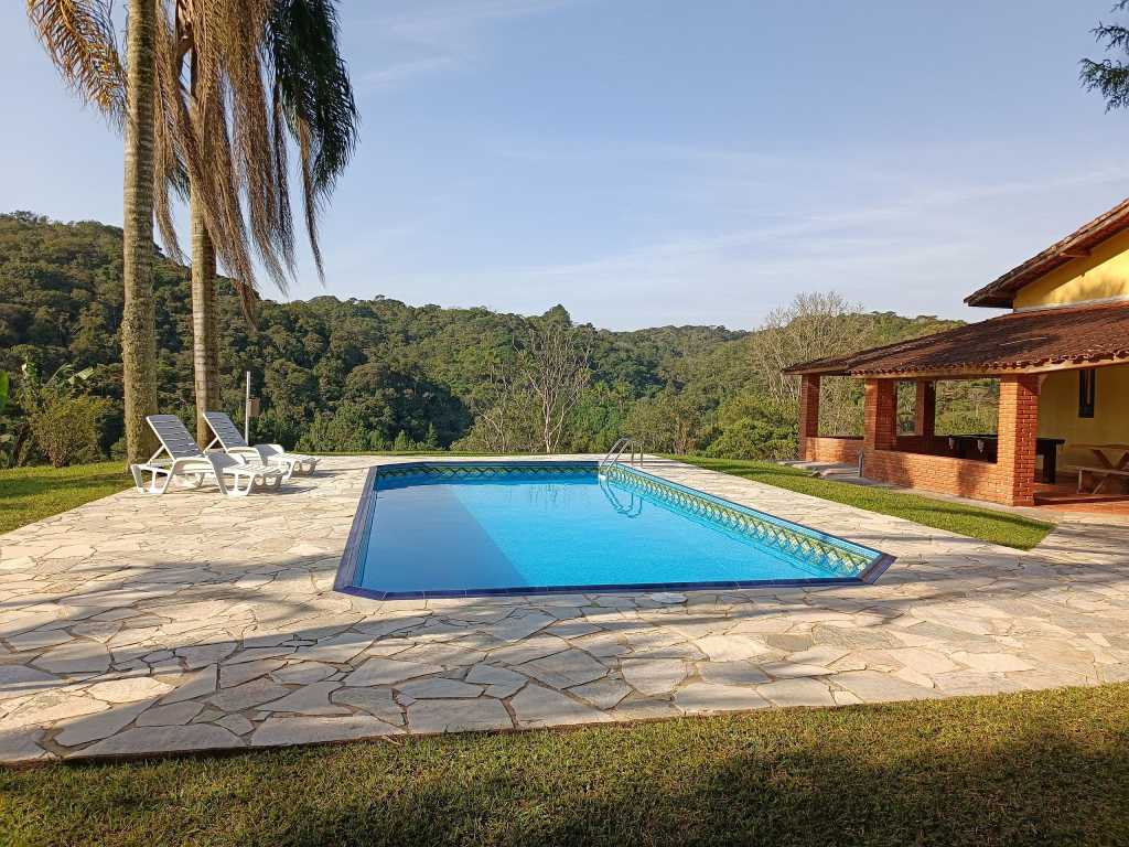 Sítio Encantador: Piscina, Trilhas e Rio com Vista Panorâmica - Sit0007