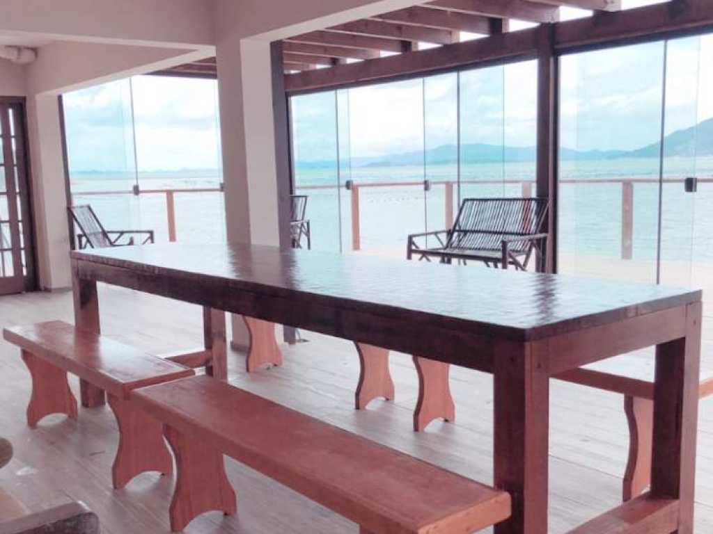 Casa beira-mar con praia privativa IDEAL PARA FESTAS