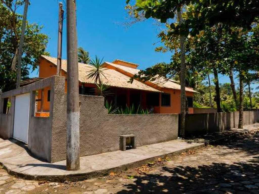 Alugo Casa de temporada na Praia de Meaípe - Guarapari - Es