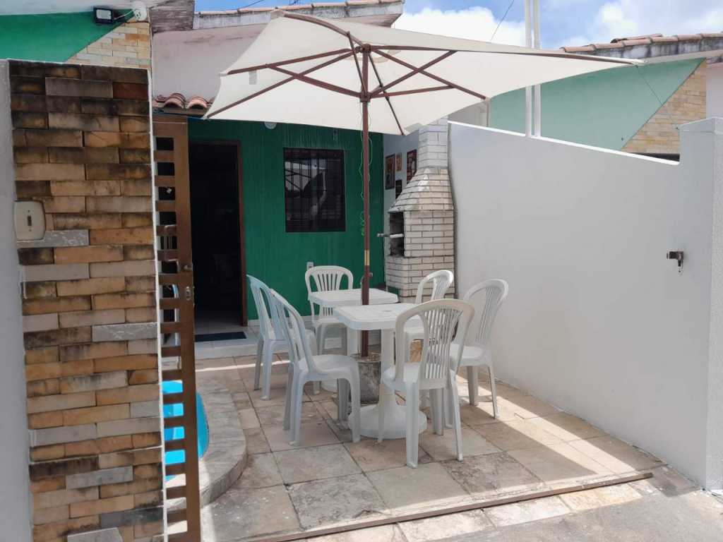 ÓTIMA CASA DE PRAIA  C/ CHURRASQUEIRA E PISCINA P/ TEMPORADA EM JACUMÃ-PB