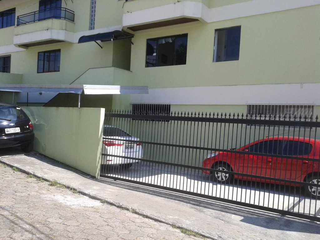 apartamento de 1  quarto a 100m da praia ingleses