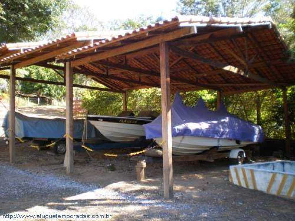 Apartamento no Lago de Furnas.