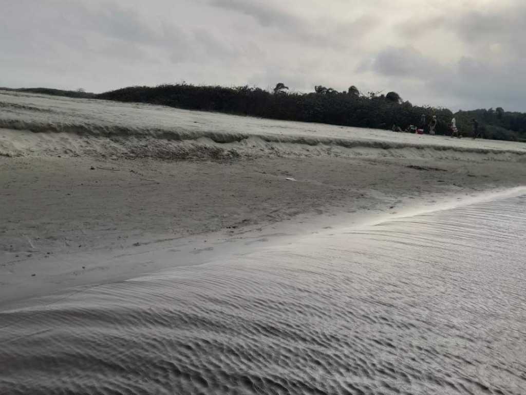 Casa para temporada 200 metros da praia