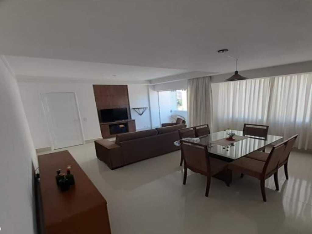 APARTAMENTO COM 4 QUARTOS SENDO 02 SUITES