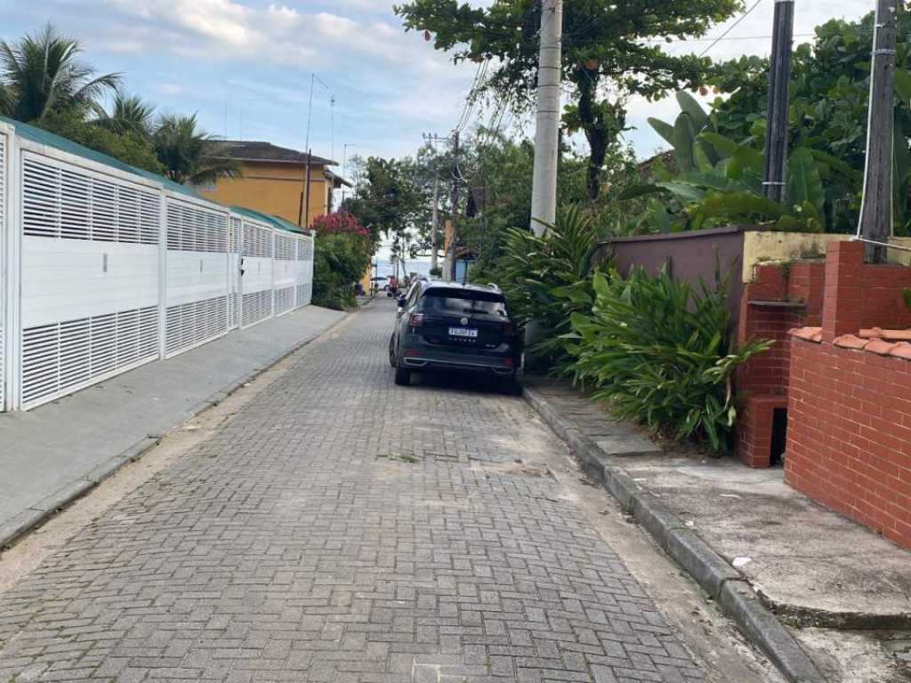 Casa en Juquehy a 50 m de la playa para familia con niños, sin mascotas