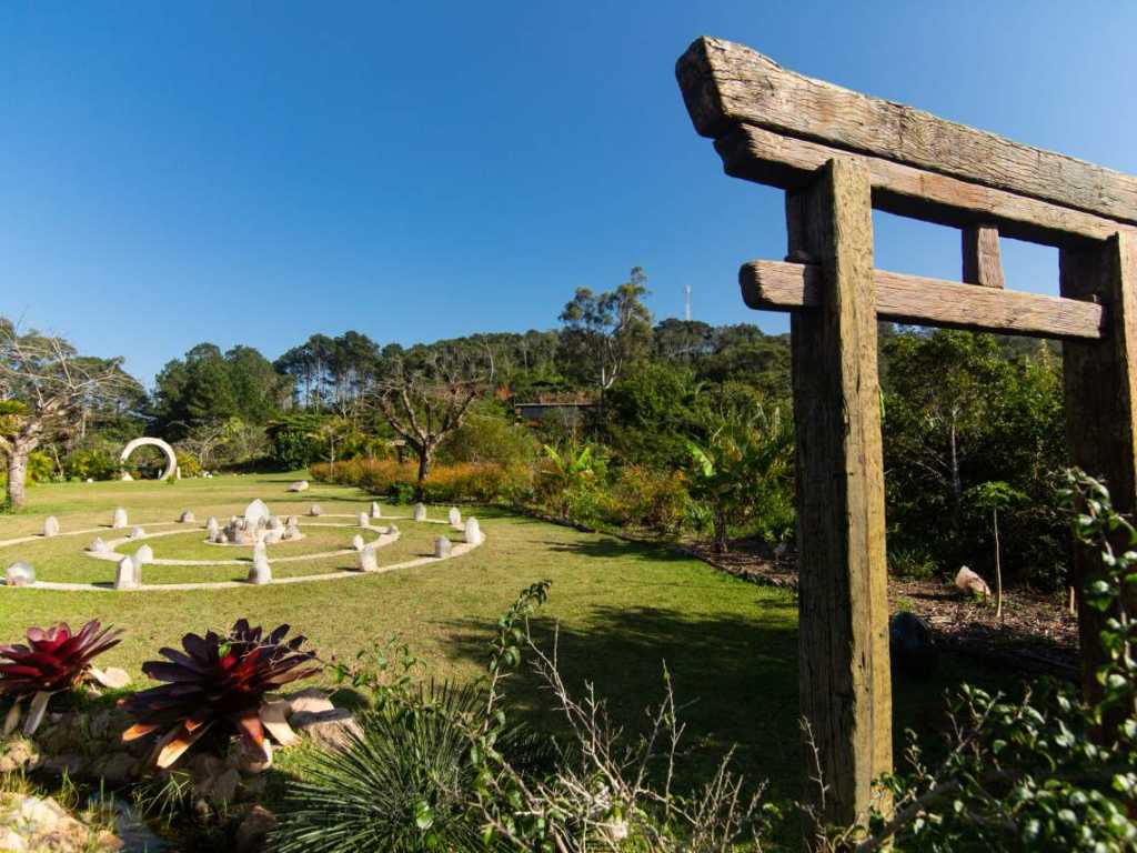 ESPAÇO ENCANTADOR INTEGRADO A NATUREZA PARA SEU EVENTO