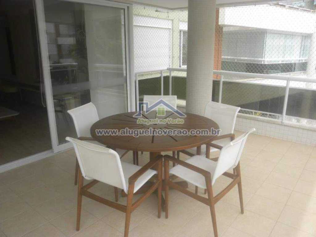 Apartamentos Praia Brava Florianópolis, Aluguel no Verão.