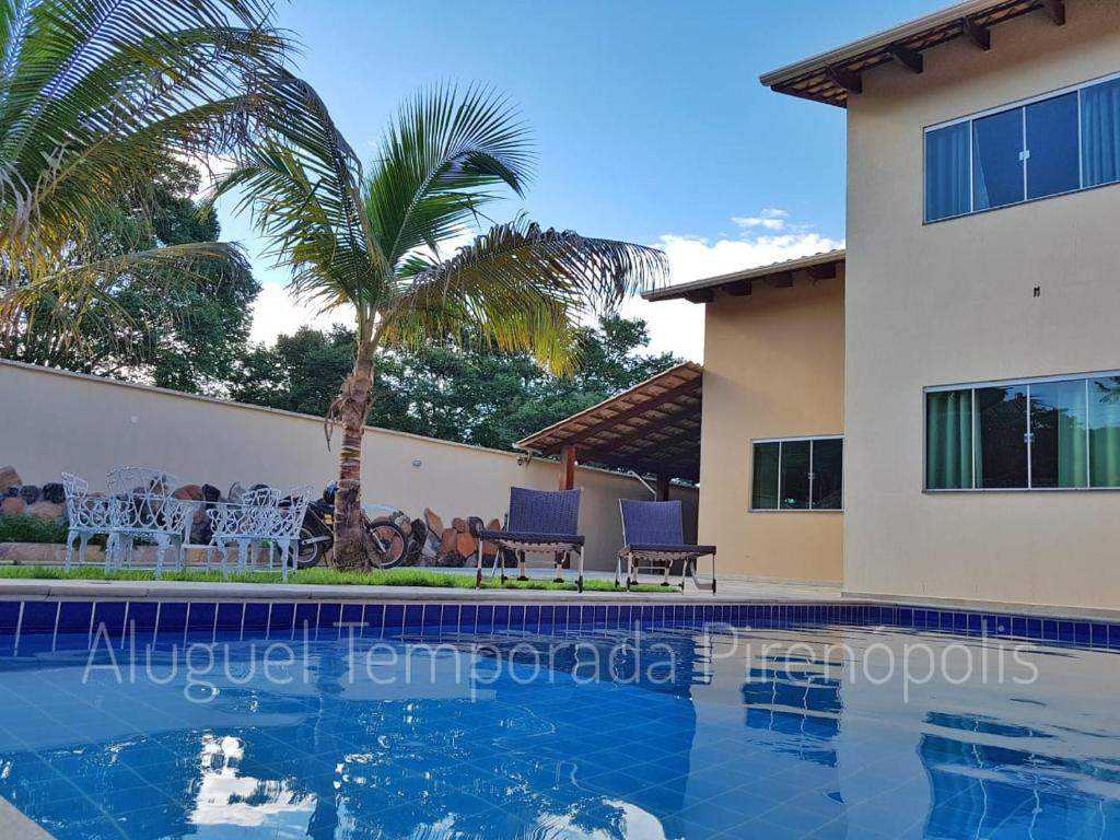 Casa Maravilhosa em Pirenópolis com piscina com aquecimento solar