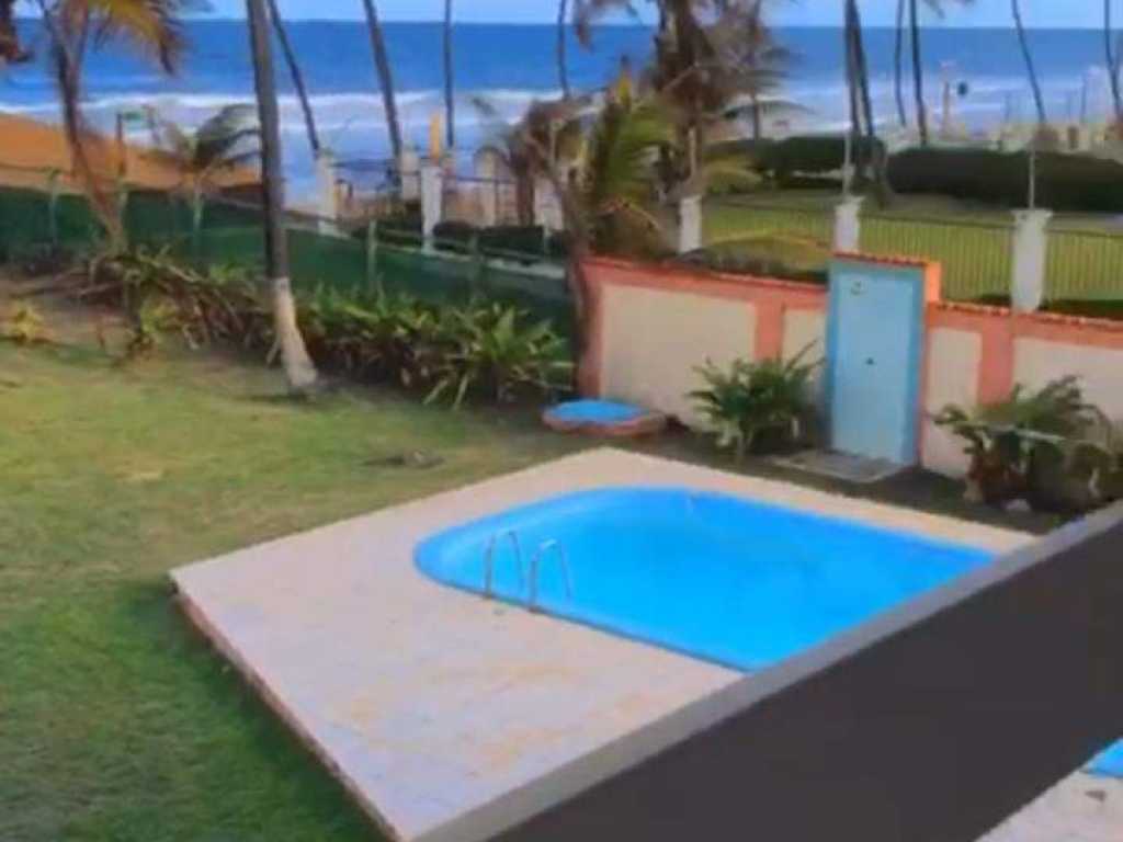 Maravilhosa casa pé na areia em Salvador.