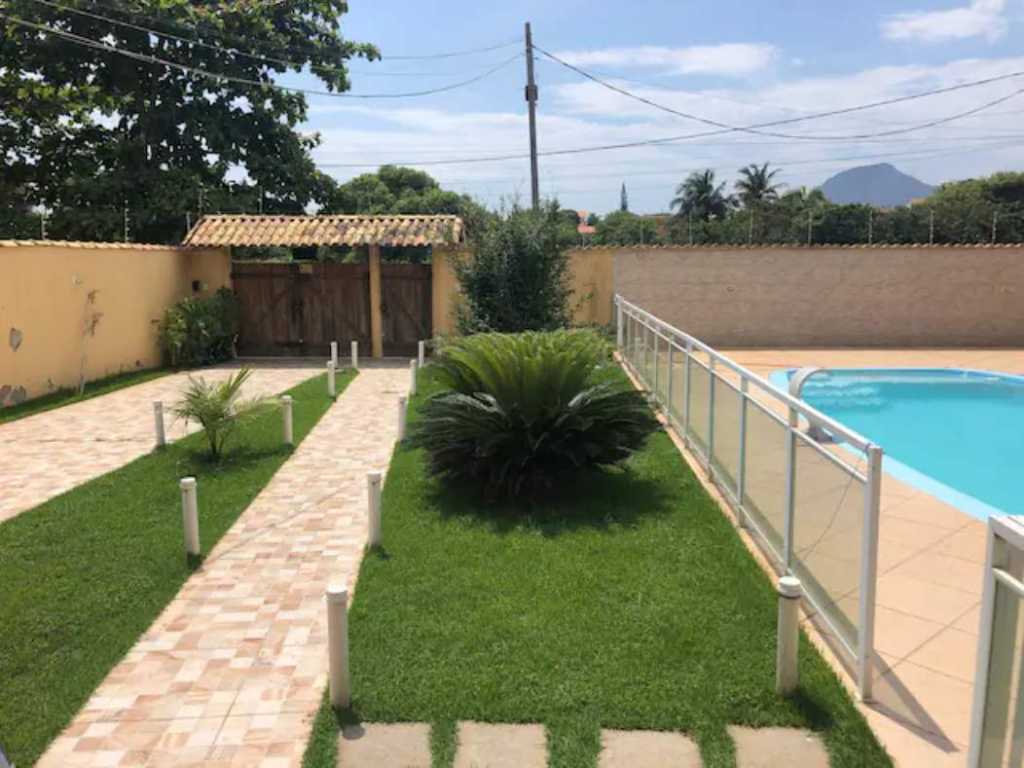 Espaço Grativol com piscina e churrasqueira