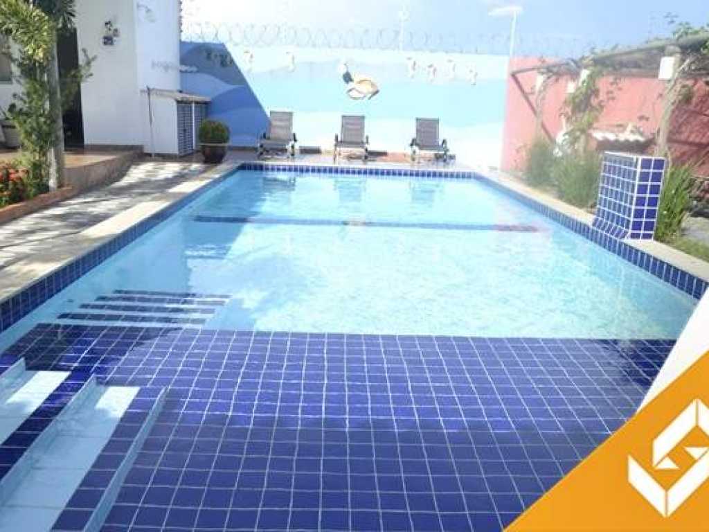 CASA COM 6 QUARTOS , PISCINA E VÁRIAS OPÇÕES DE JOGOS EM CALDAS NOVAS.