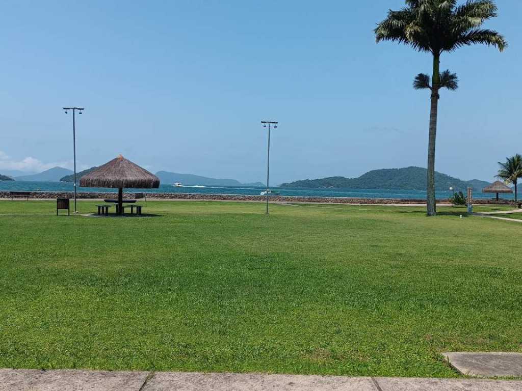 Lugar lindo maravilhoso, em Angra dos Reis, Condomínio Península 2, venha conhecer este lugar belo e muito aconchegante.