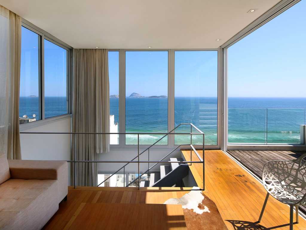 Rio116 - Luxury penthouse overlooking Ipanema Beach