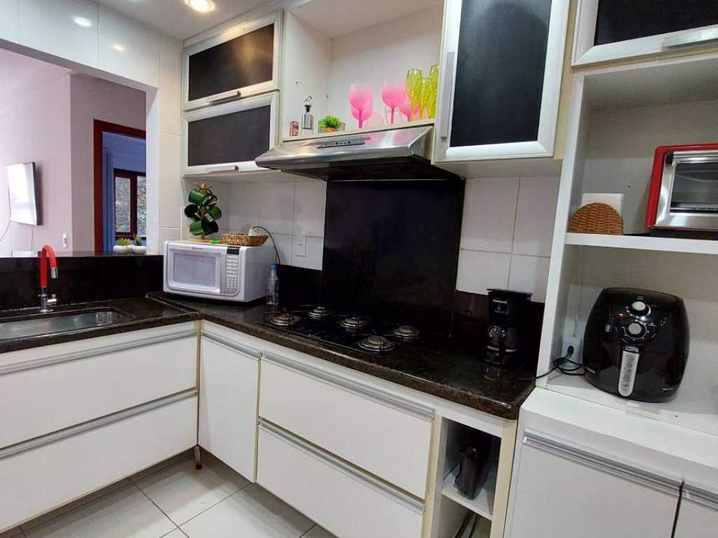 Apartamento lindo 1 quadra do mar em ótima localização