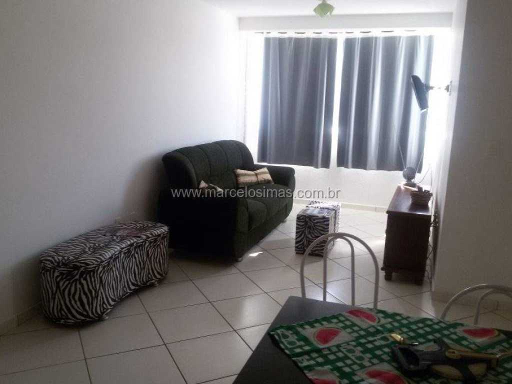 APARTAMENTO NA PRAINHA COM ACOMODAÇÃO PARA 08 PESSOAS.