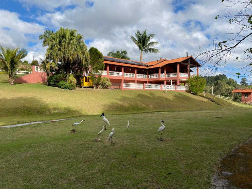 SÍTIO SUPER EXCLUSIVO EM MEIO A SERRA DA MANTIQUEIRA