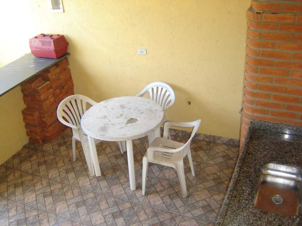 Casa perto do mar com piscina