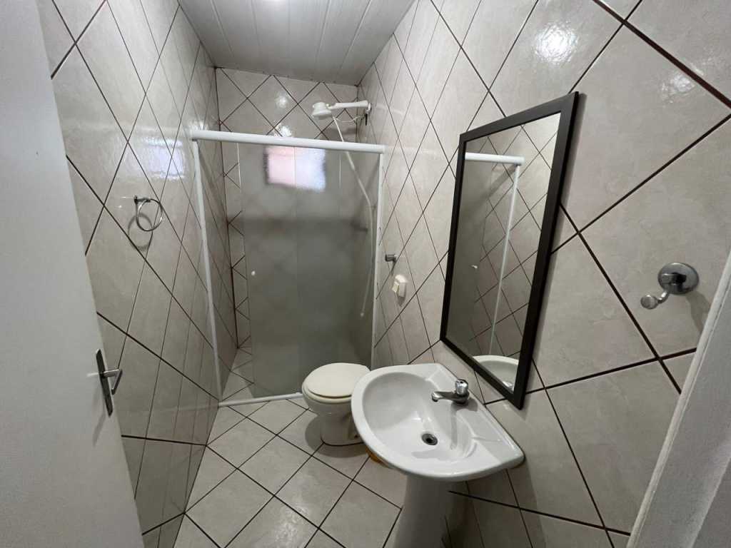 CASA 3 DORMITORIOS (1 SUITE) - PARA 10 PERSONAS cod.48 - BALNEÁRIO CAMBORIÚ - CENTRO