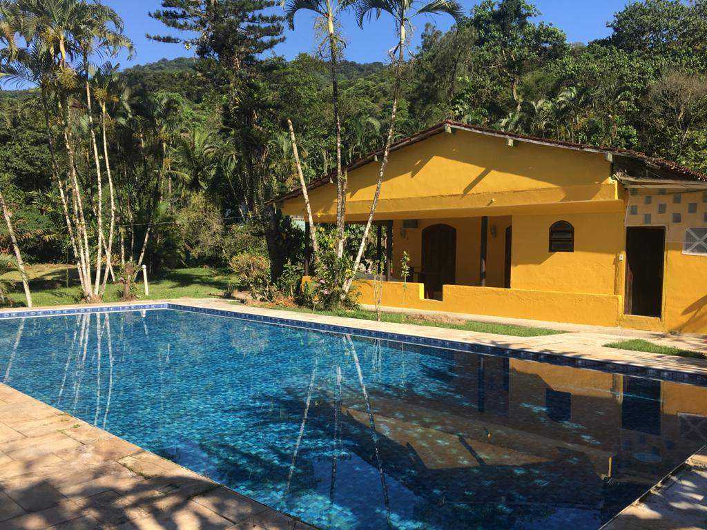 Chácara Com Piscina No Litoral Norte- Boiçucanga