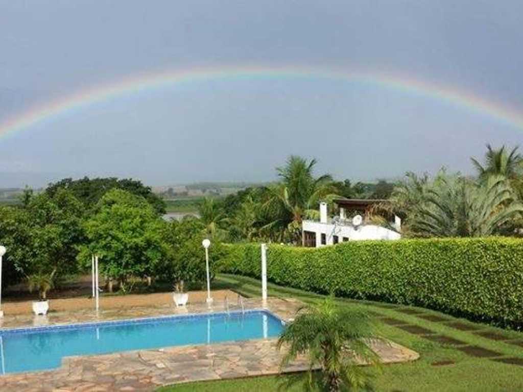 Vender : Rancho muito bom em condominio de Passos. COM ESCRITURA.