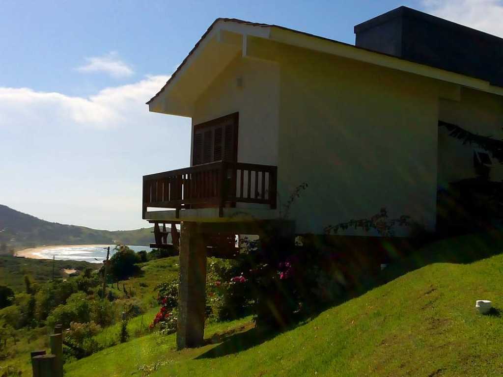 MIRADOR CANTO SUL DA SILVEIRA - CHALÉ