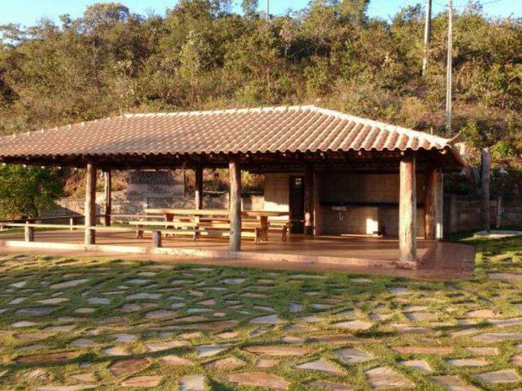 Aluguel / Venda .Rancho de luxo na beira do Lago de Furnas.