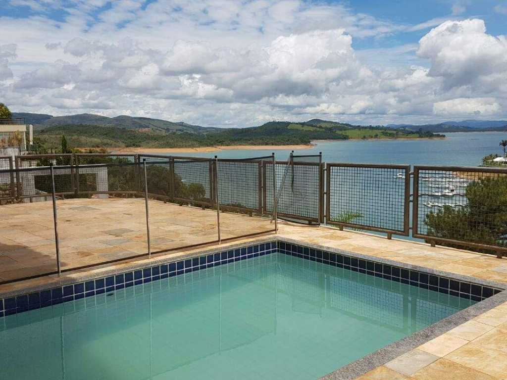 Ótima casa em cima das Marinas em Escarpas do Lago- Capitólio MG