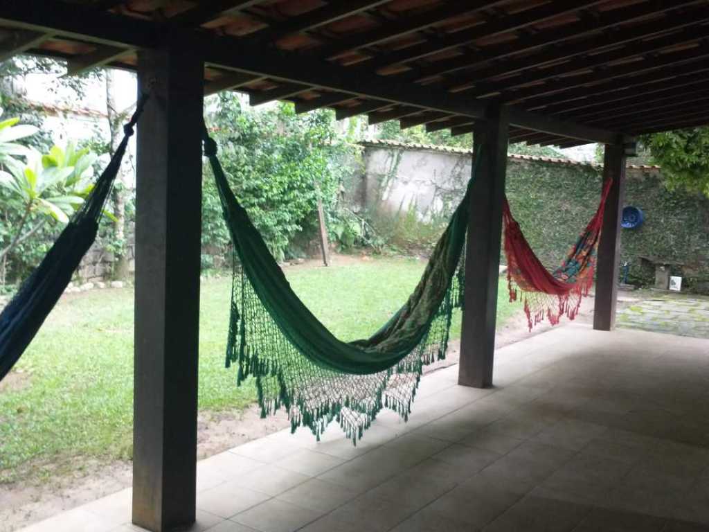 Casa em condomínio fechado na Serra Teresópolis