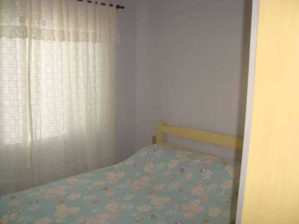 CASA DE 3 DORMITORIOS (1 SUITE) PLANTA BAJA PARA 8 PERSONAS - COD 60 - EN EL CENTRO BALNEÁRIO CAMBORIÚ - SC