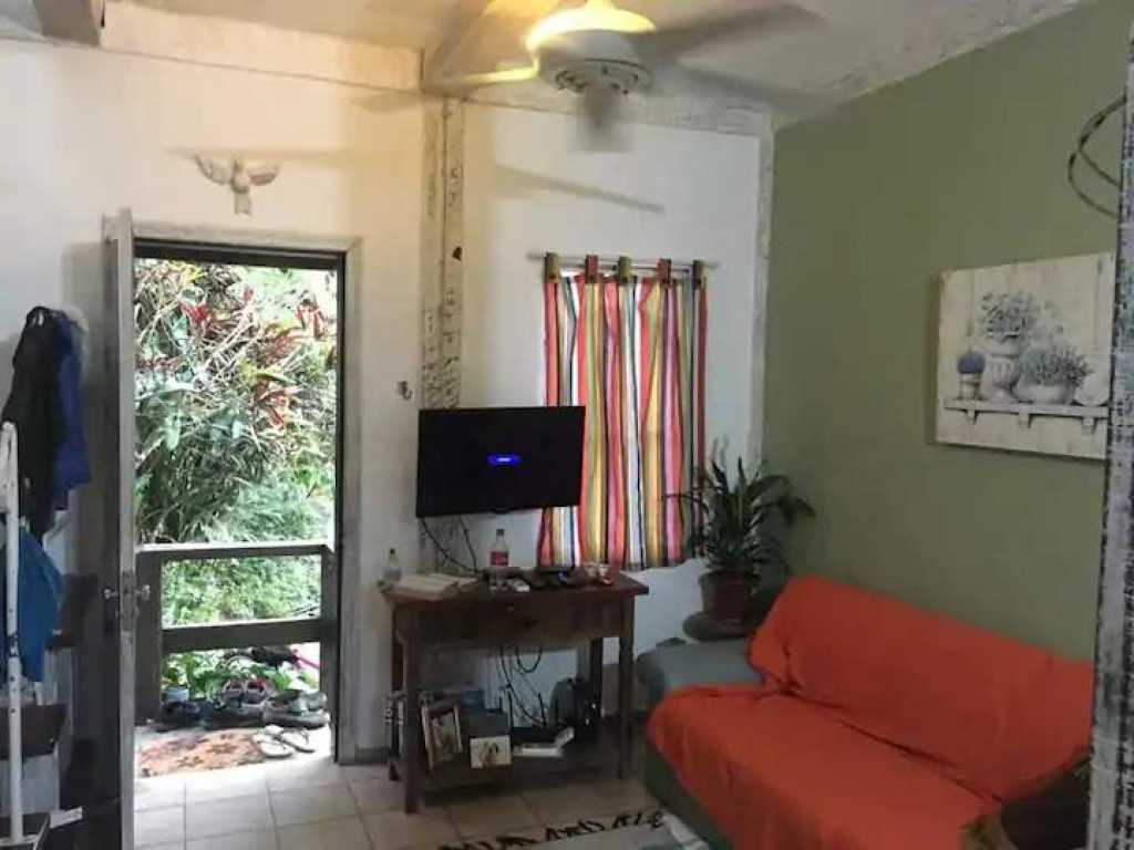 Casa em ILHABELA com 3 suítes e ÓTIMA LOCALIZAÇÃO