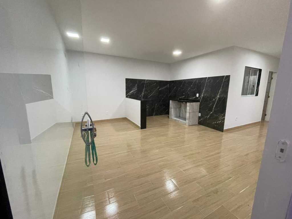 Casa de 01 Quarto Próximo ao Centro de Marataízes.