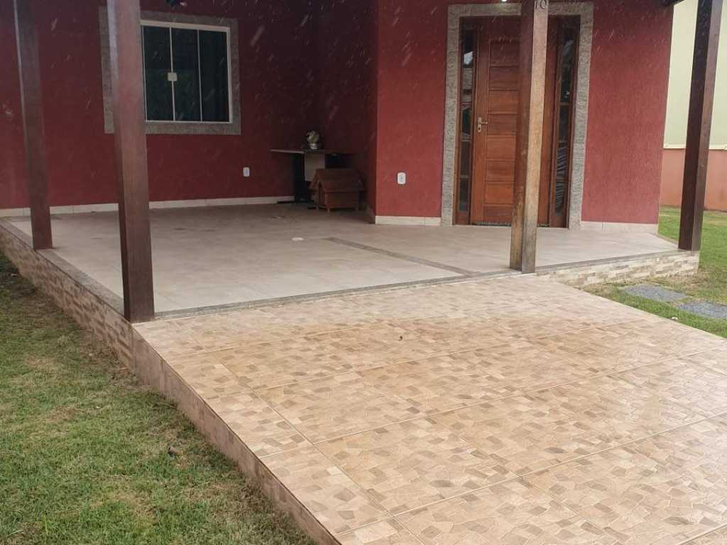 Alugo por temporada casa em condominio fechado