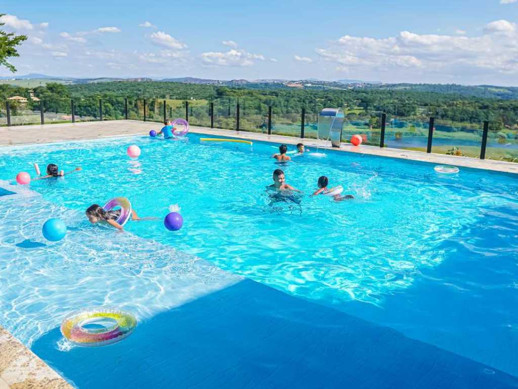 Sítio Malibu com piscina em Confins-MG proximo a Belo Horizonte.