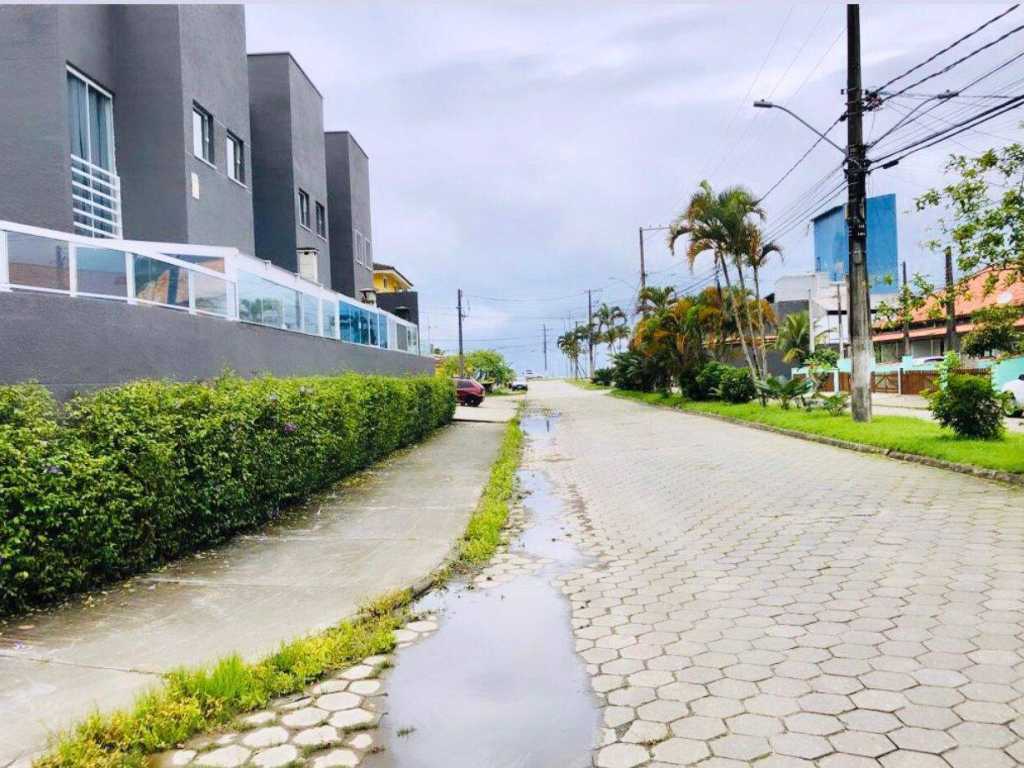 Casa de Praia Massaguaçu - Caraguatatuba na quadra do mar!