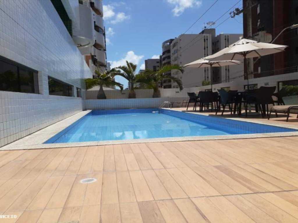 APARTAMENTO NA PRAIA DA PONTA VERDE