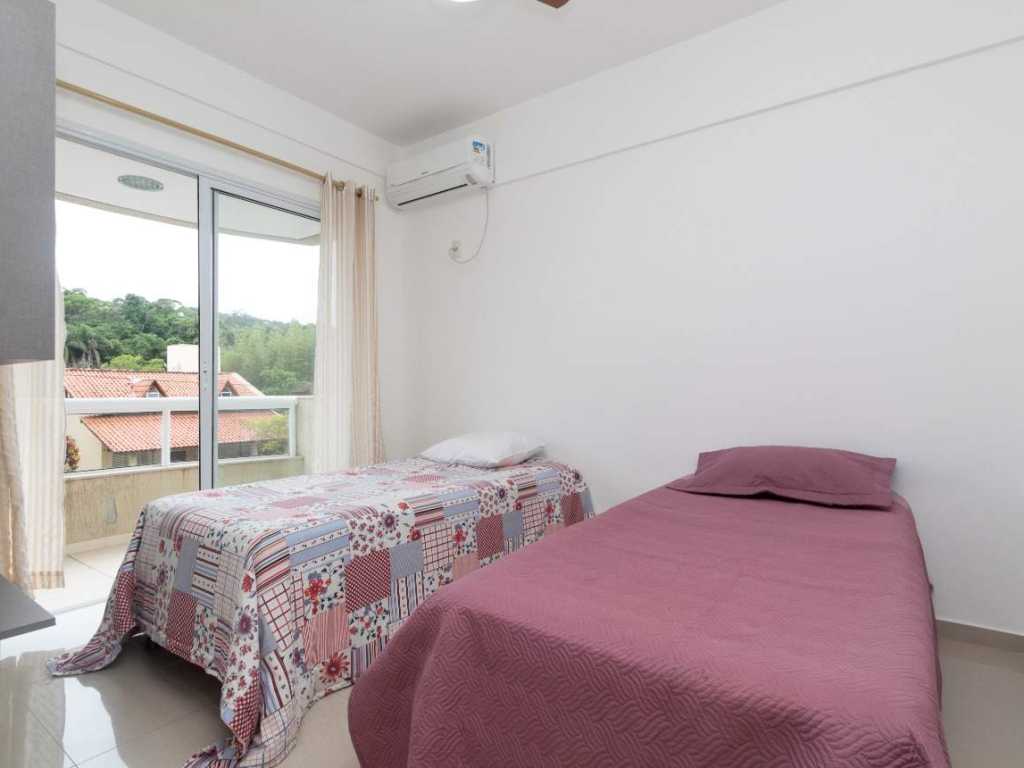 Alquiler de Apartamento 2 habitaciones con 1 suite a 50 metros del mar en Bombas