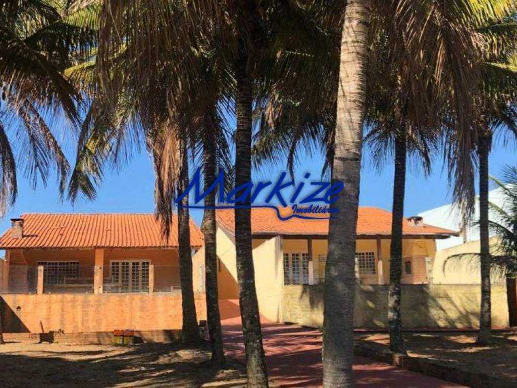 Casa de Temporada para aluguel, 1 quarto, 3 vagas, Casa Laranja - Lagoa Azul I - Carlópolis/PR