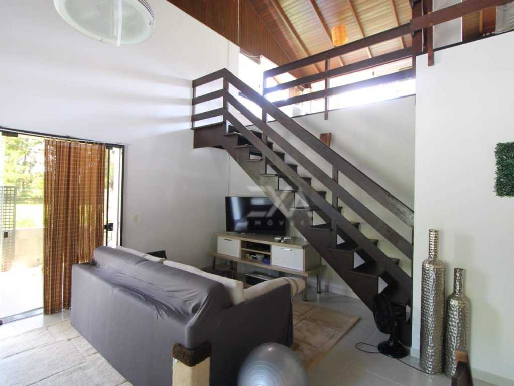 Casa na Praia Estaleiro - Exa Imóveis whtasap 047 99615 1106