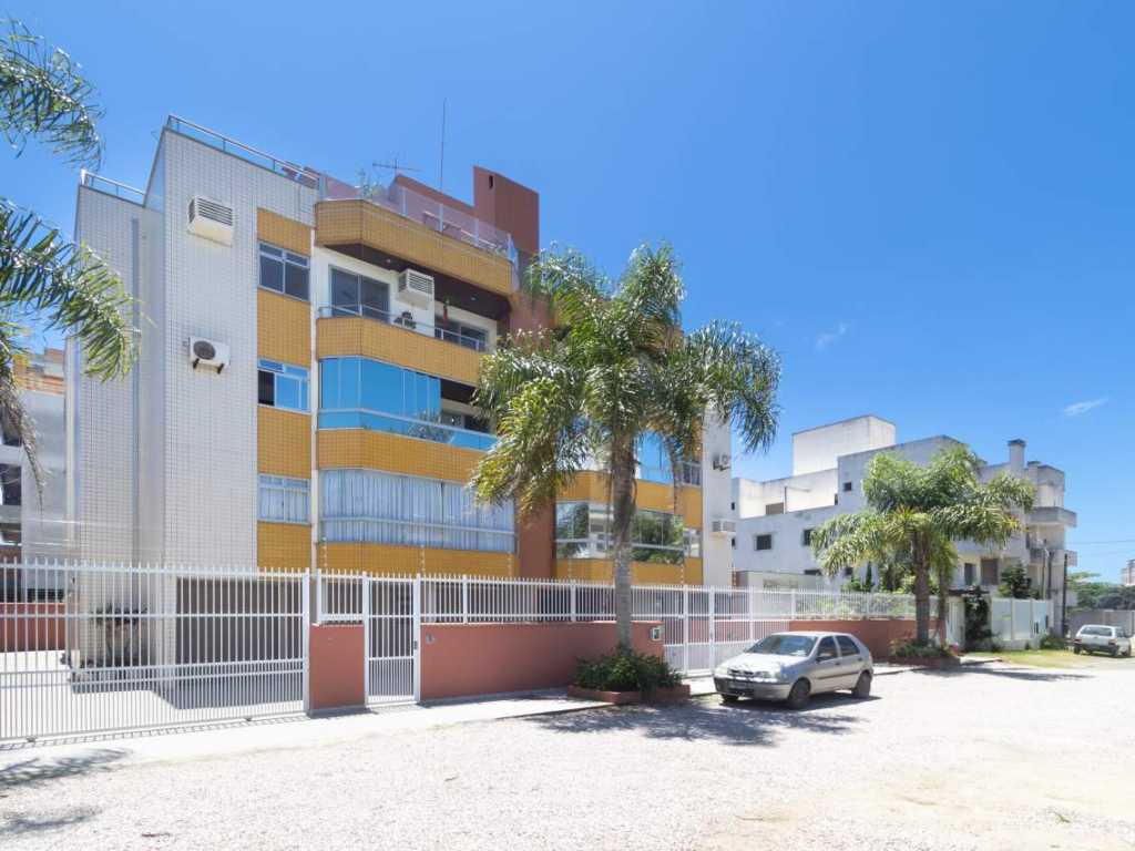 APARTAMENTO 180 METROS DA PRAIA DE MARISCAL