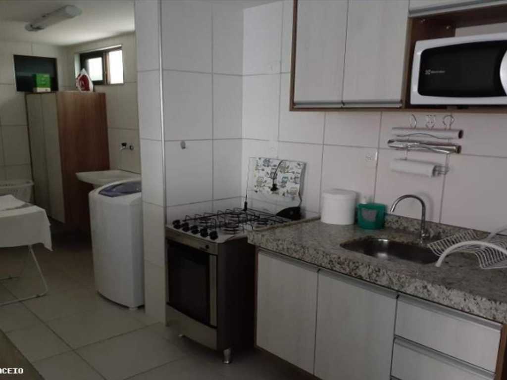 APARTAMENTO NA PRAIA DA PONTA VERDE