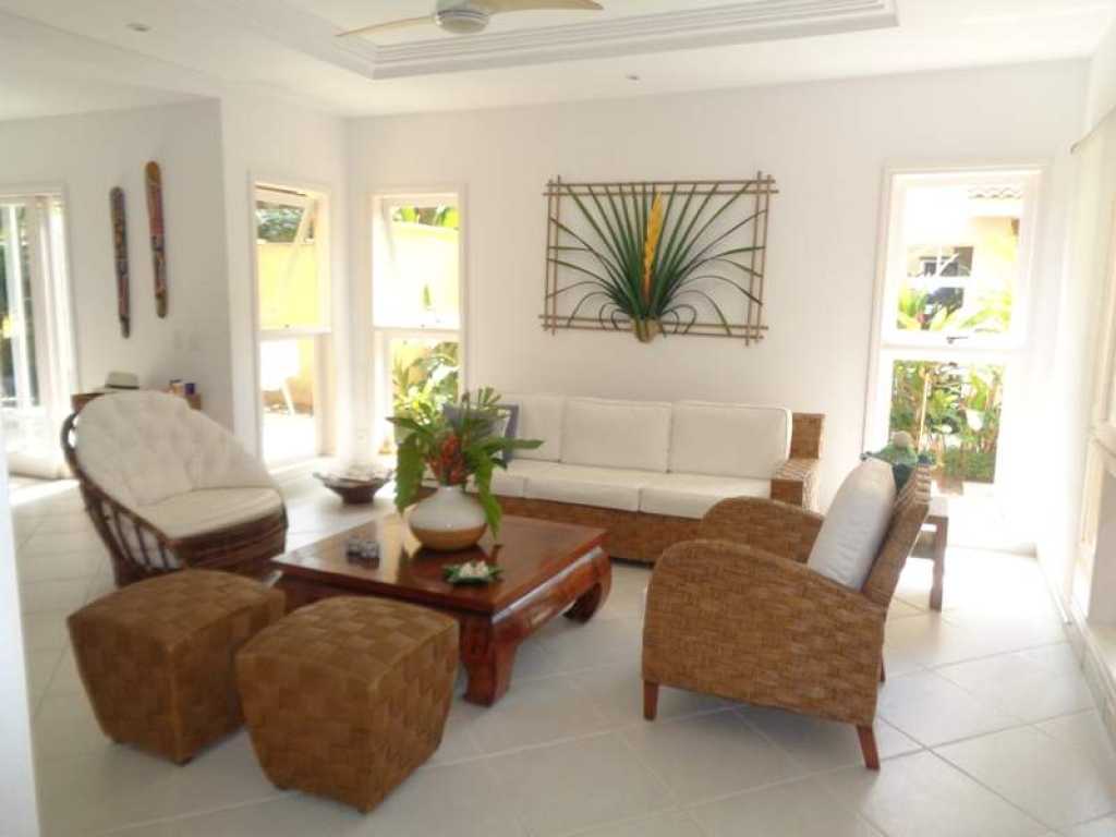 Beautiful beach house available for January and Carnival