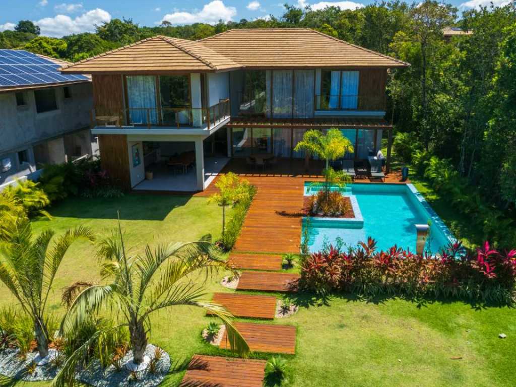 Casa Alto Padrão 7 Suítes em Praia do Forte no Condomínio Praia Bella Com Acesso ao MAR