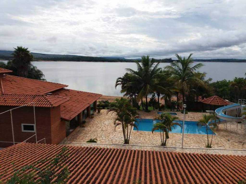 Aluguel ou Venda . Rancho de luxo no Lago de Furnas, para 27 pessoas.